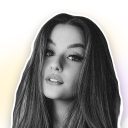 Portrait HollyH