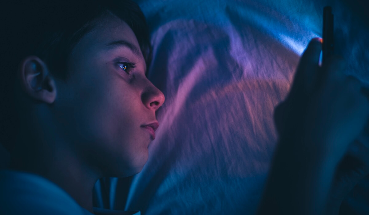 online safety moving from platform to device
