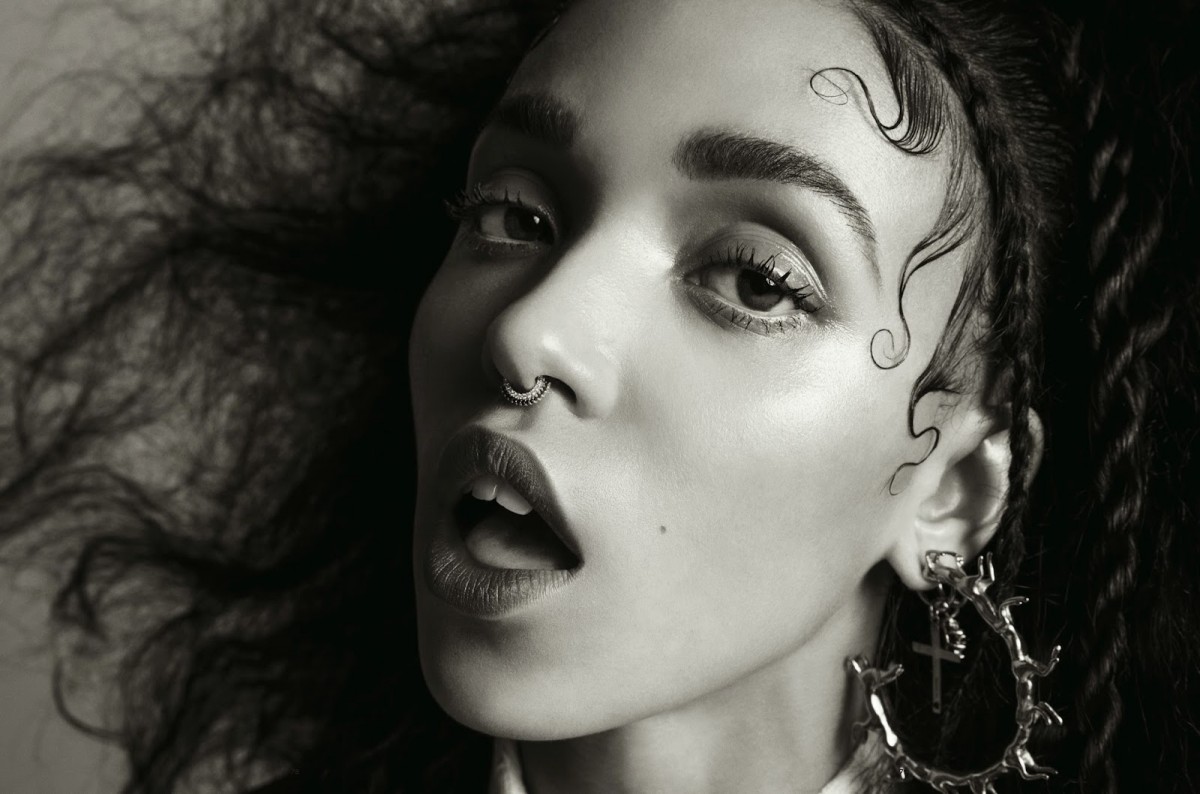 Fka Twigs Speaks Out Against “awful” Online Abuse Cybersmile